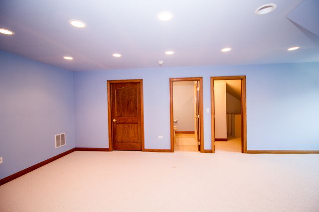 10759 Winterset